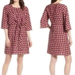 Halogen - Quarter Bell Sleeve Tie Front Shift Dress SMALL